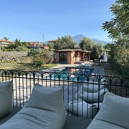 Tremestieri Etneo Ottomood B&B And Apartments المظهر الخارجي الصورة