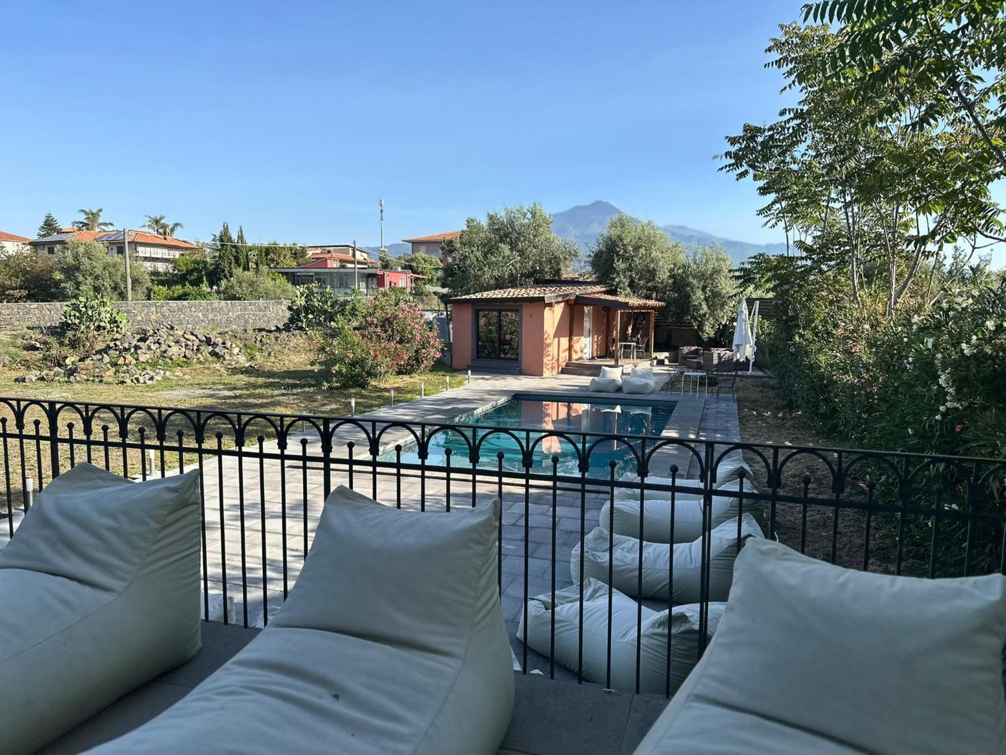Tremestieri Etneo Ottomood B&B And Apartments المظهر الخارجي الصورة